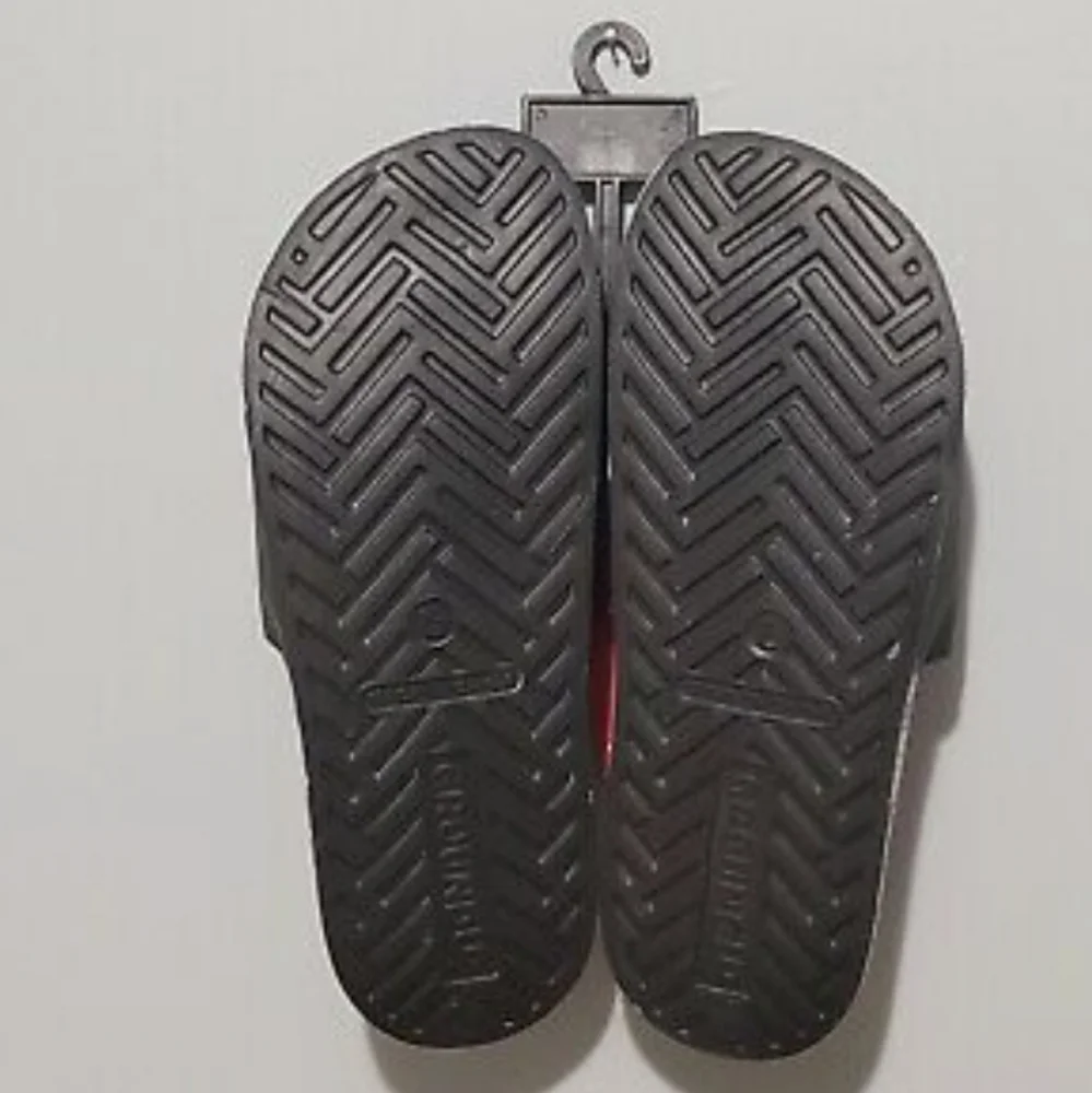 NWT Men's Budweiser Ground Up Slides